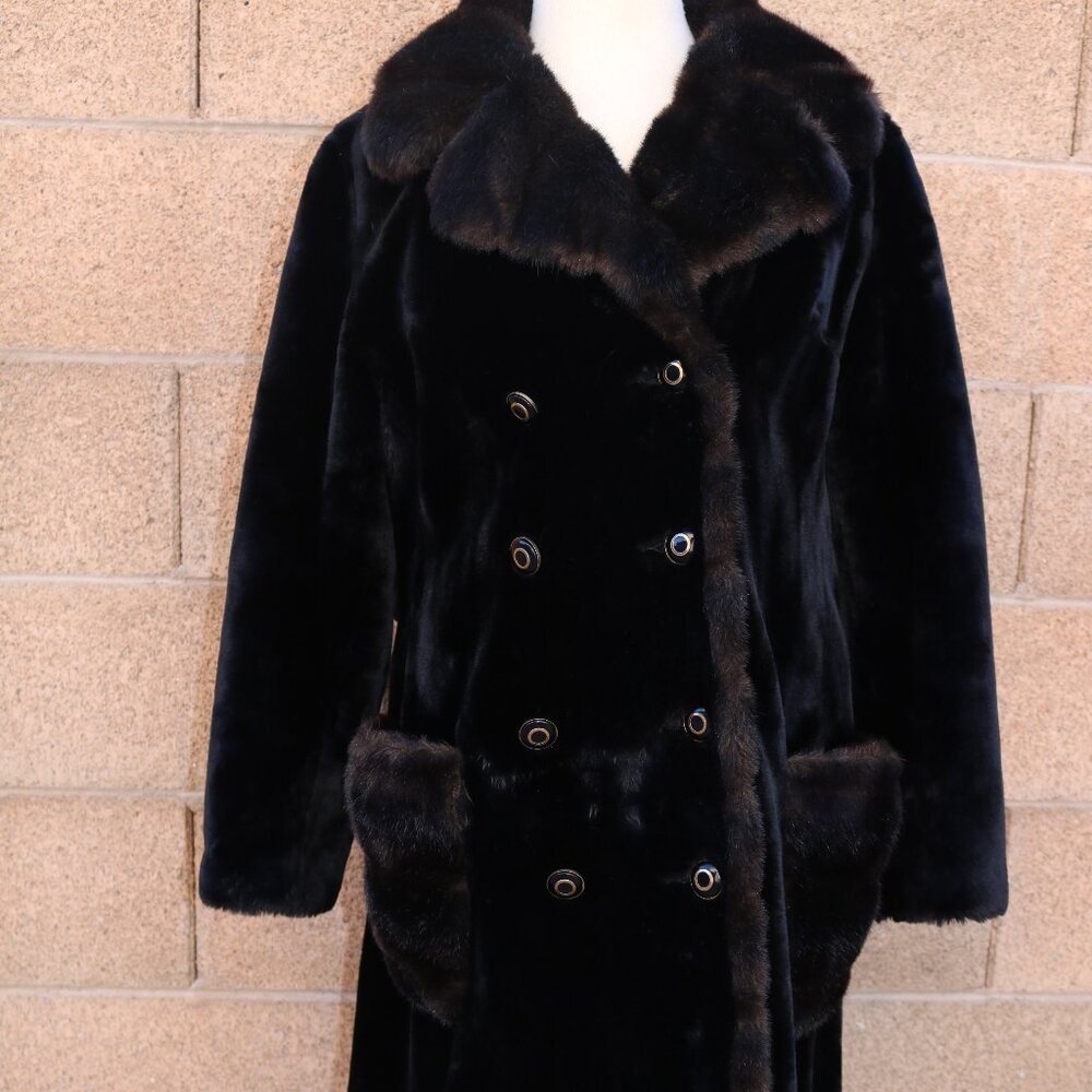 Fairmoor Borgana Faux Fur Coat Black L XL Trim